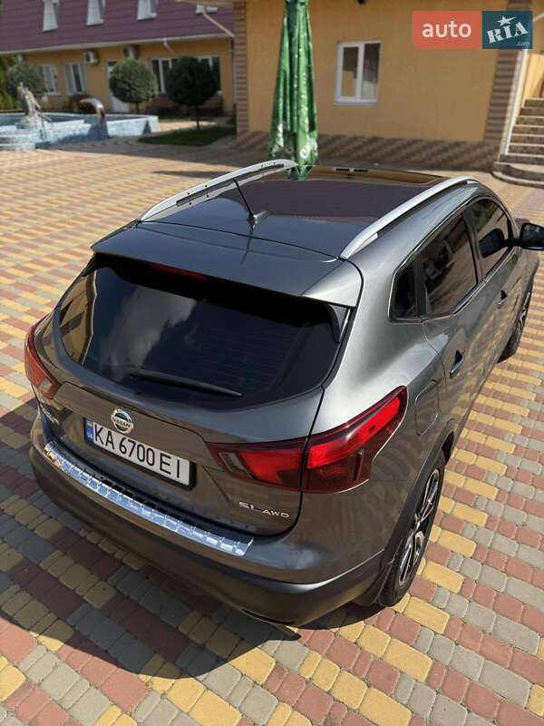 Позашляховик / Кросовер Nissan Rogue 2018 в Києві