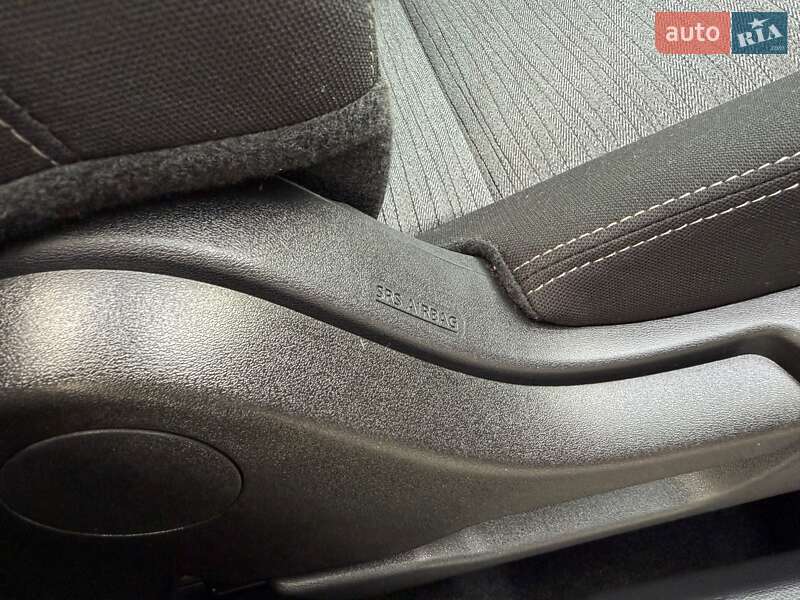 Позашляховик / Кросовер Nissan Rogue 2023 в Дніпрі