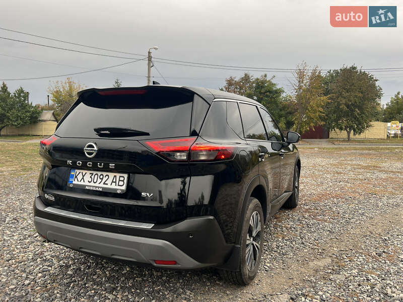 Внедорожник / Кроссовер Nissan Rogue 2020 в Харькове