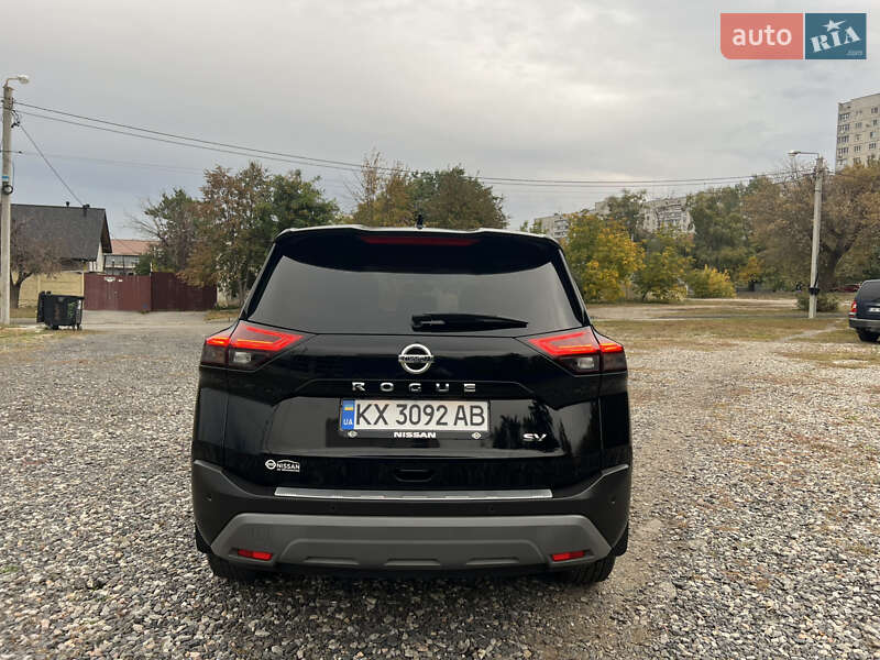 Внедорожник / Кроссовер Nissan Rogue 2020 в Харькове