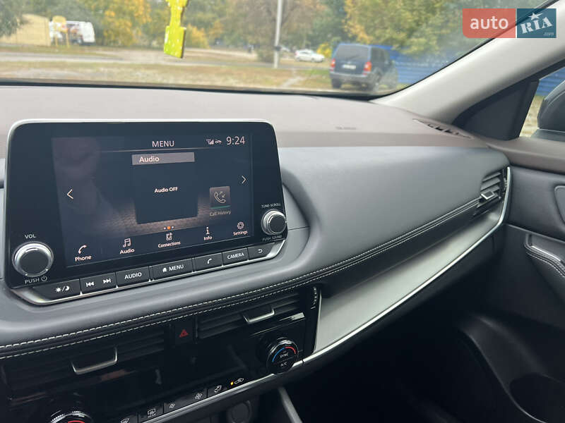 Внедорожник / Кроссовер Nissan Rogue 2020 в Харькове