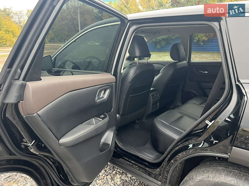 Внедорожник / Кроссовер Nissan Rogue 2020 в Харькове