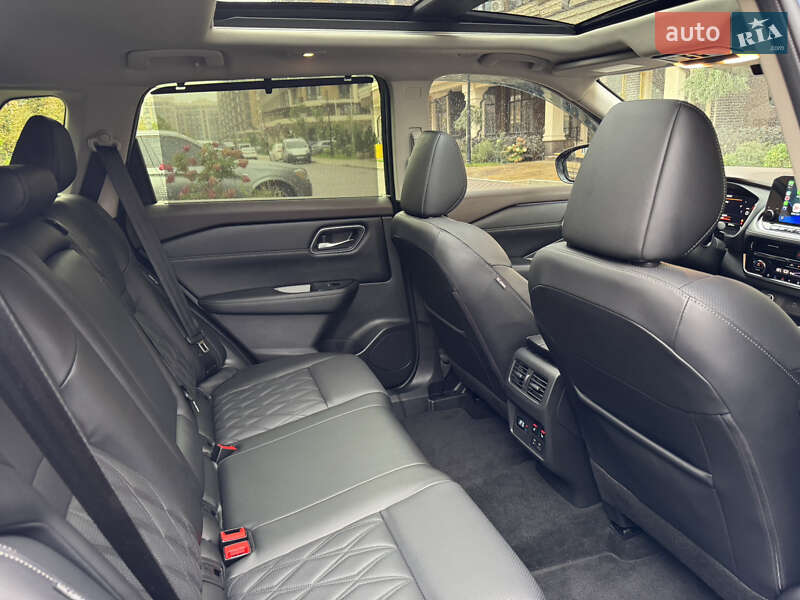 Позашляховик / Кросовер Nissan Rogue 2023 в Києві фото 25 Позашляховик / Кросовер Nissan Rogue 2023 в Києві