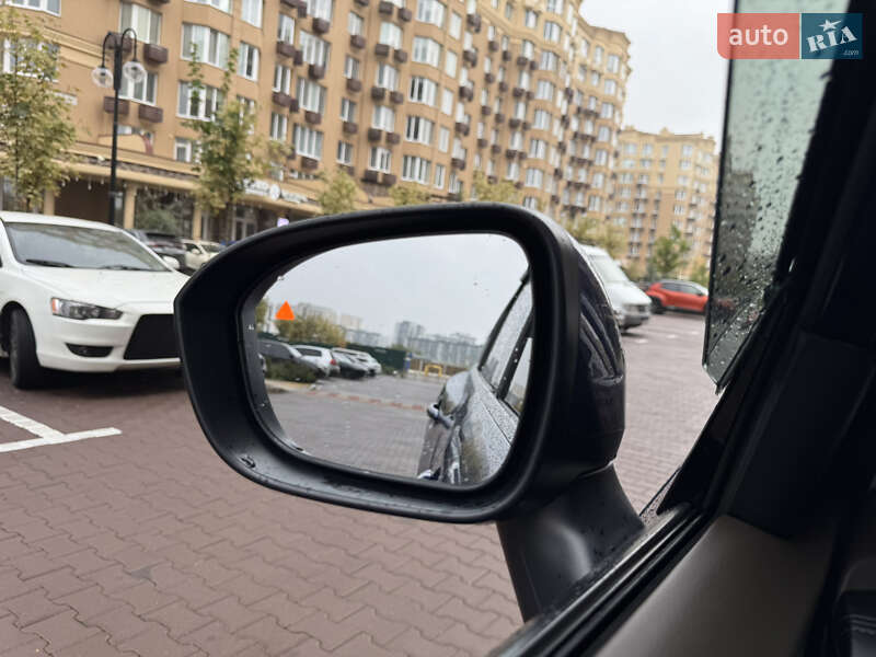 Позашляховик / Кросовер Nissan Rogue 2023 в Києві фото 31 Позашляховик / Кросовер Nissan Rogue 2023 в Києві