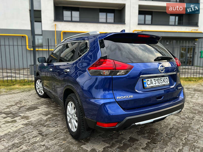 Позашляховик / Кросовер Nissan Rogue 2017 в Черкасах