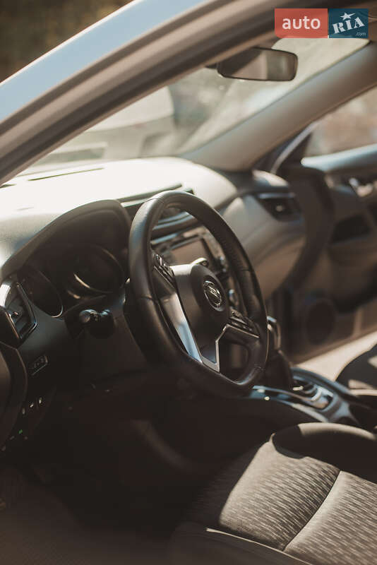 Позашляховик / Кросовер Nissan Rogue 2018 в Новояворівську фото 22 Позашляховик / Кросовер Nissan Rogue 2018 в Новояворівську