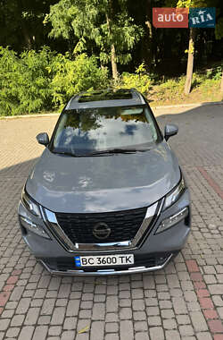 Позашляховик / Кросовер Nissan Rogue 2021 в Львові