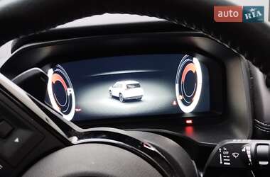 Позашляховик / Кросовер Nissan Rogue 2024 в 