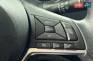 Внедорожник / Кроссовер Nissan Rogue 2018 в Одессе