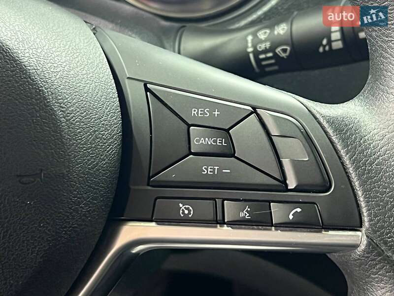 Внедорожник / Кроссовер Nissan Rogue 2018 в Одессе