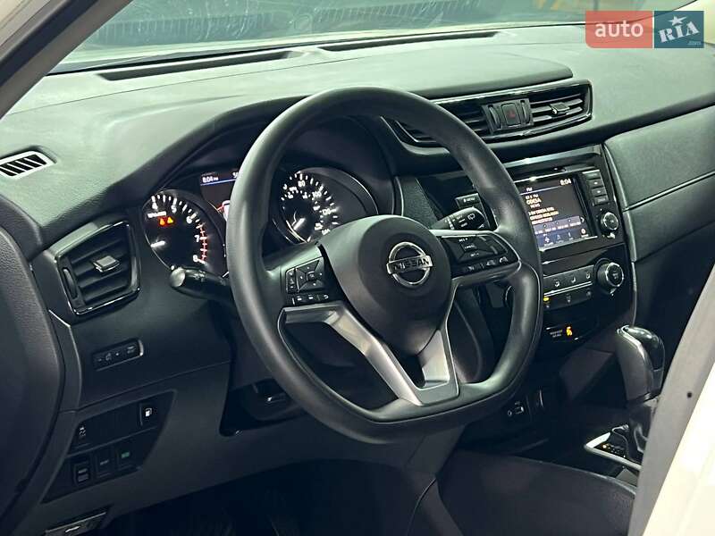 Внедорожник / Кроссовер Nissan Rogue 2018 в Одессе