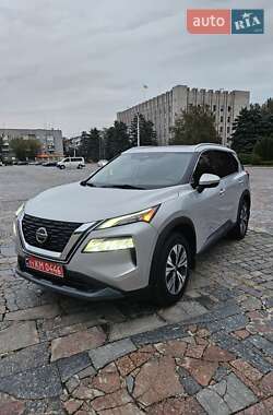 Позашляховик / Кросовер Nissan Rogue 2021 в Кременчуці