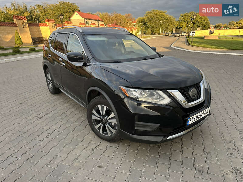 Позашляховик / Кросовер Nissan Rogue 2018 в Ізмаїлі