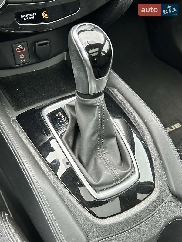 Позашляховик / Кросовер Nissan Rogue 2017 в Сумах фото 22 Позашляховик / Кросовер Nissan Rogue 2017 в Сумах