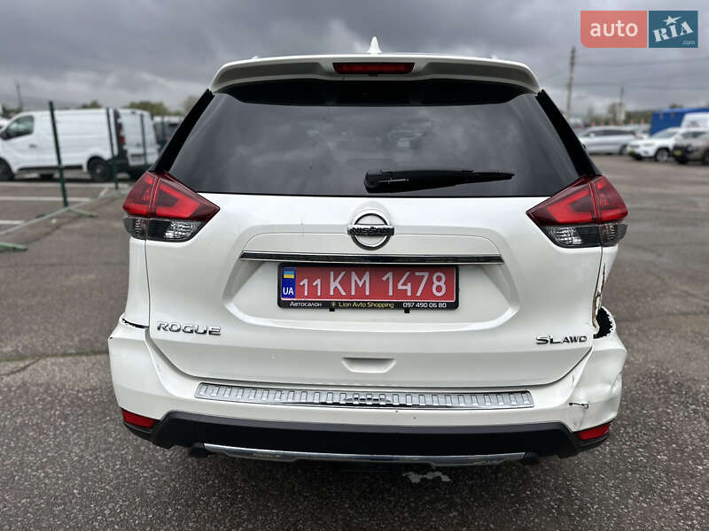 Позашляховик / Кросовер Nissan Rogue 2018 в Києві
