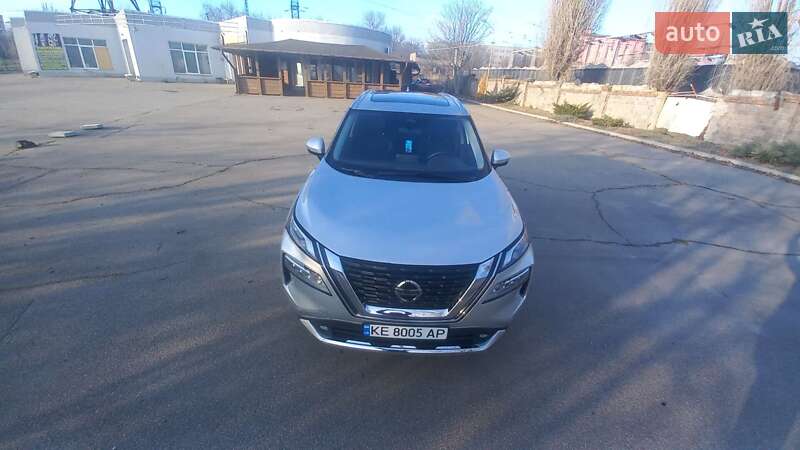 Внедорожник / Кроссовер Nissan Rogue 2021 в Запорожье