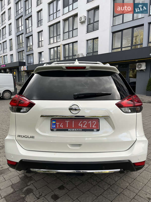 Внедорожник / Кроссовер Nissan Rogue 2019 в Львове