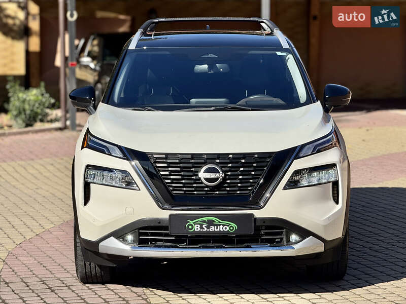 Внедорожник / Кроссовер Nissan Rogue 2021 в Мукачево