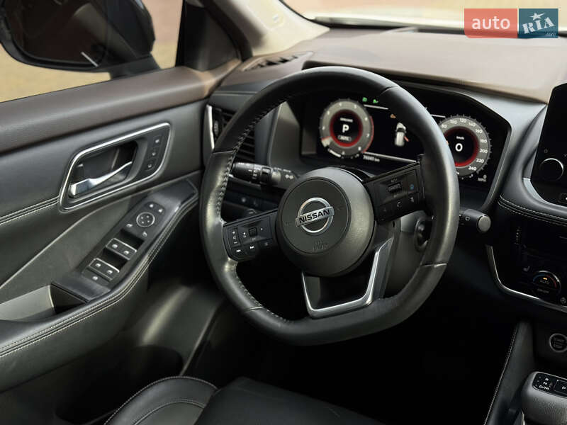 Внедорожник / Кроссовер Nissan Rogue 2021 в Мукачево