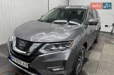 Внедорожник / Кроссовер Nissan Rogue 2016 в Днепре