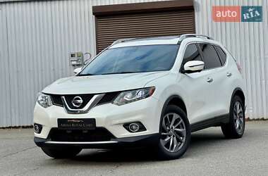 Внедорожник / Кроссовер Nissan Rogue 2015 в Киеве