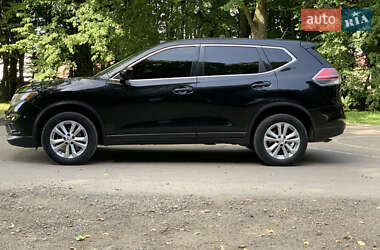 Внедорожник / Кроссовер Nissan Rogue 2016 в 