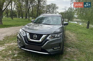 Внедорожник / Кроссовер Nissan Rogue 2018 в Киеве