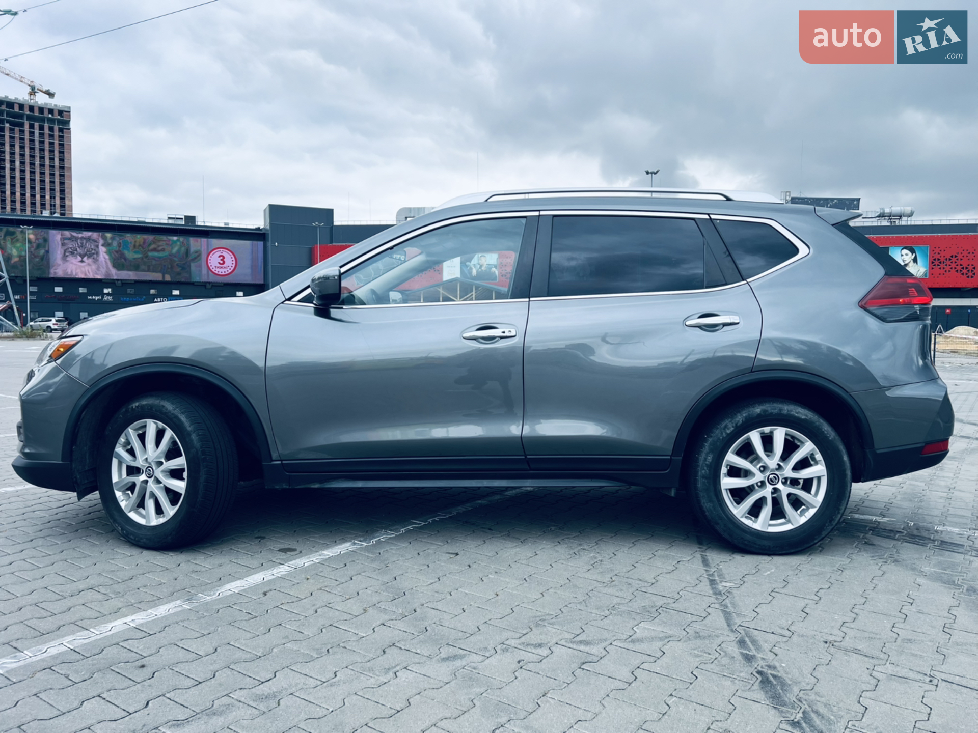 2019 Nissan Rogue - мініатюра 8