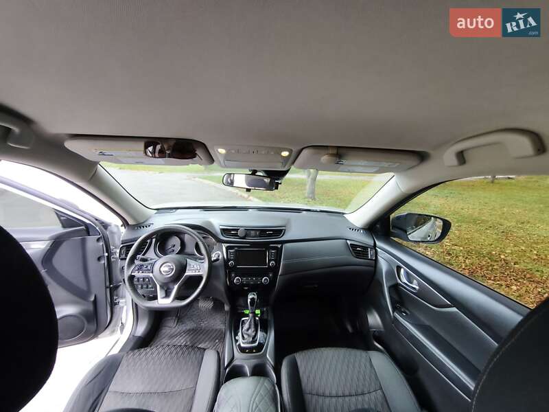 Позашляховик / Кросовер Nissan Rogue 2019 в Кременчуці