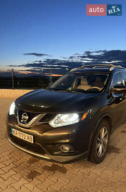 Внедорожник / Кроссовер Nissan Rogue 2014 в 