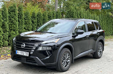 Внедорожник / Кроссовер Nissan Rogue 2024 в Киеве