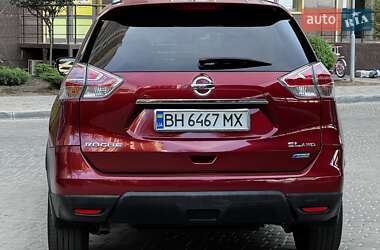 Внедорожник / Кроссовер Nissan Rogue 2014 в 
