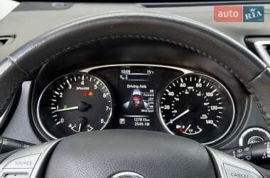 Внедорожник / Кроссовер Nissan Rogue 2014 в 