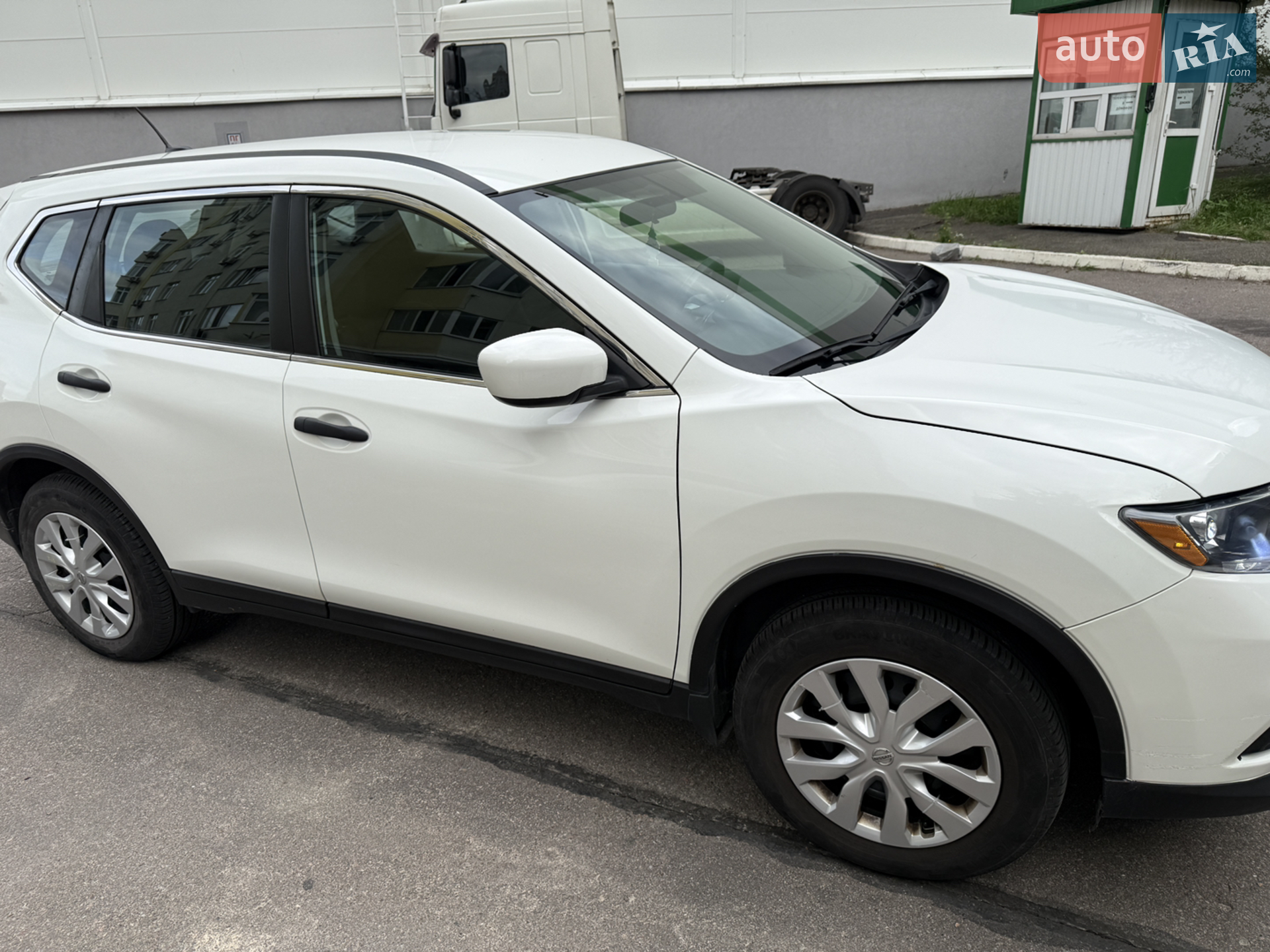 2015 Nissan Rogue - мініатюра 3