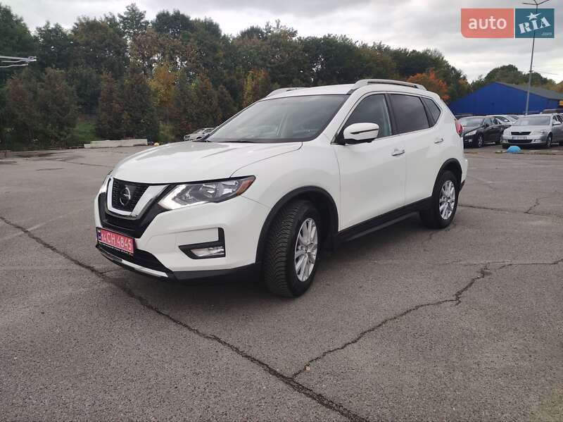 Внедорожник / Кроссовер Nissan Rogue 2017 в Львове фото 5 Внедорожник / Кроссовер Nissan Rogue 2017 в Львове