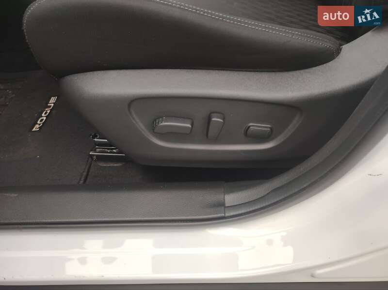 Внедорожник / Кроссовер Nissan Rogue 2017 в Львове фото 17 Внедорожник / Кроссовер Nissan Rogue 2017 в Львове