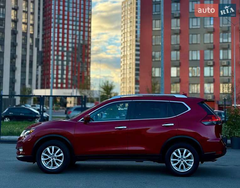 Позашляховик / Кросовер Nissan Rogue 2016 в Києві фото 7 Позашляховик / Кросовер Nissan Rogue 2016 в Києві