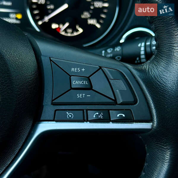 Позашляховик / Кросовер Nissan Rogue 2016 в Києві фото 29 Позашляховик / Кросовер Nissan Rogue 2016 в Києві