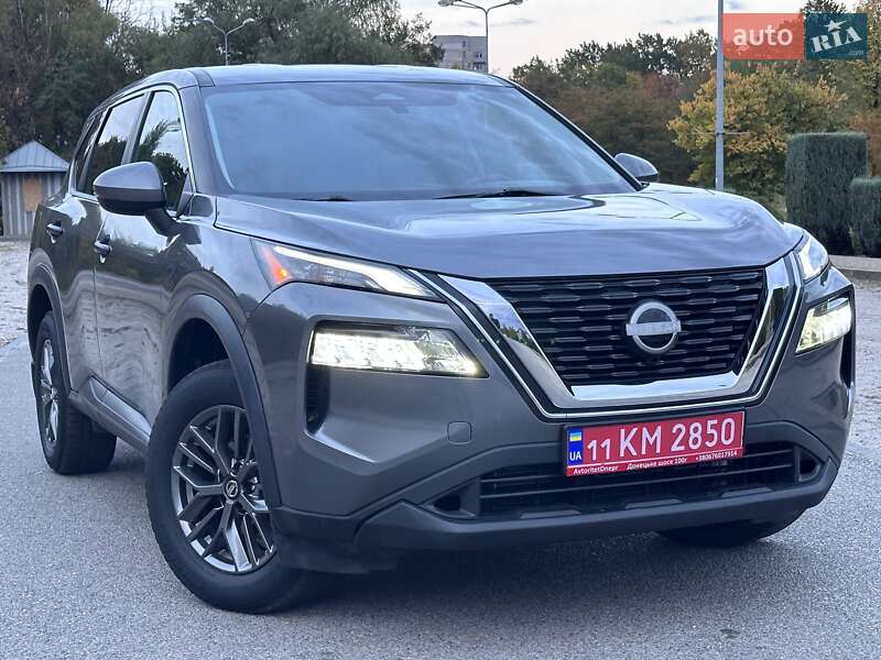 Внедорожник / Кроссовер Nissan Rogue 2021 в Днепре