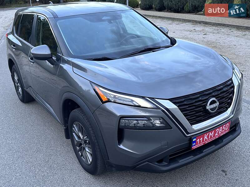 Внедорожник / Кроссовер Nissan Rogue 2021 в Днепре