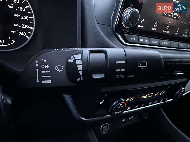 Внедорожник / Кроссовер Nissan Rogue 2021 в Днепре