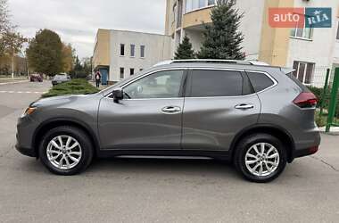 Позашляховик / Кросовер Nissan Rogue 2018 в 