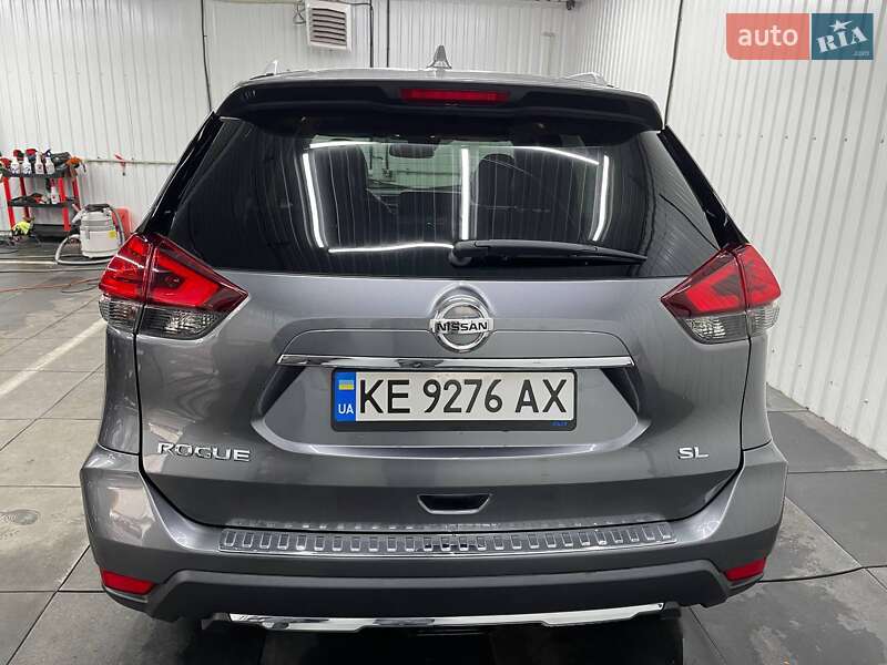 Внедорожник / Кроссовер Nissan Rogue 2016 в Днепре