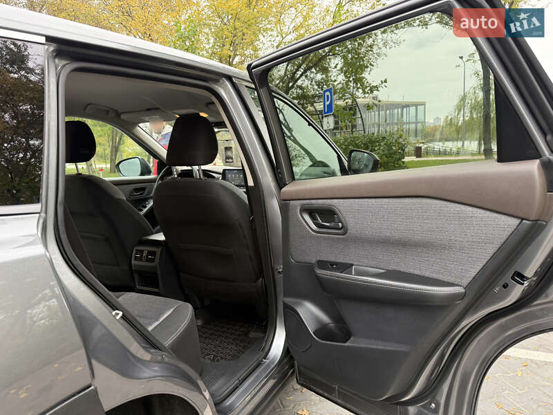 Внедорожник / Кроссовер Nissan Rogue 2020 в Киеве фото 47 Внедорожник / Кроссовер Nissan Rogue 2020 в Киеве