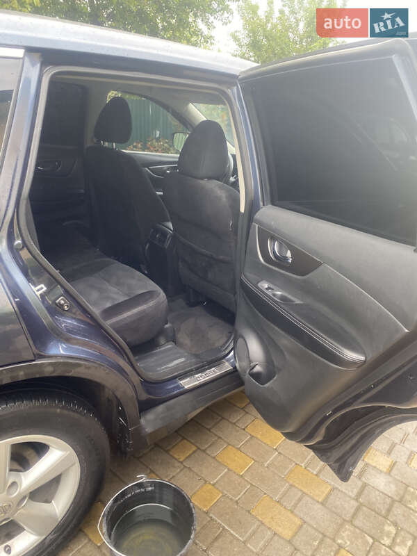 Внедорожник / Кроссовер Nissan Rogue 2014 в Хмельницком