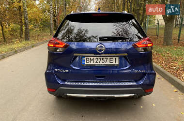 Внедорожник / Кроссовер Nissan Rogue 2017 в 