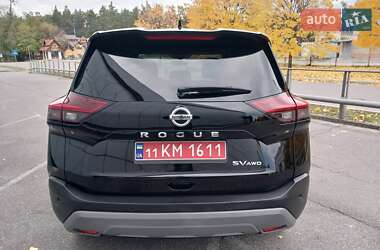 Внедорожник / Кроссовер Nissan Rogue 2021 в 