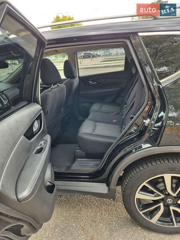 Позашляховик / Кросовер Nissan Rogue 2018 в Кропивницькому фото 12 Позашляховик / Кросовер Nissan Rogue 2018 в Кропивницькому