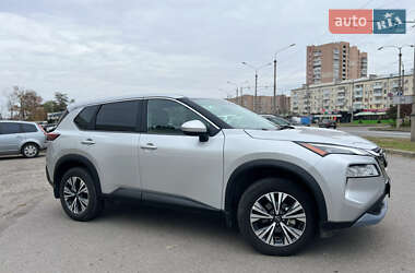 Внедорожник / Кроссовер Nissan Rogue 2023 в 