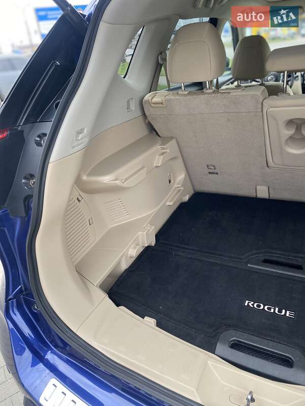 Позашляховик / Кросовер Nissan Rogue 2018 в Білій Церкві